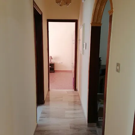 Anastasia's λαυριο *